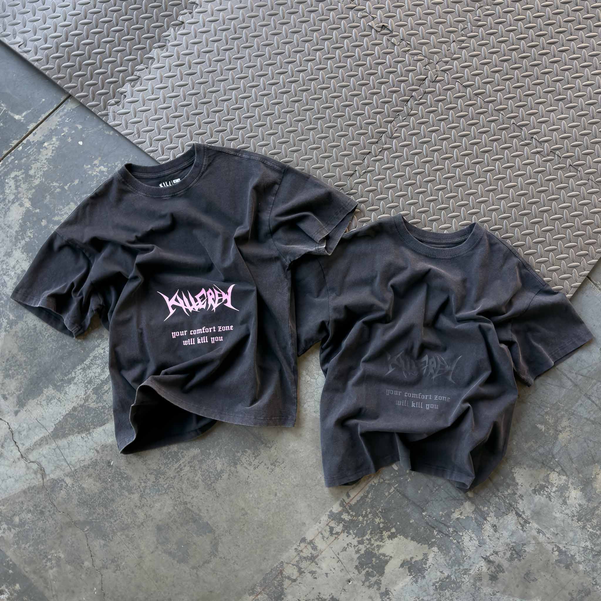 RELAXED FIT LUX "COMFORT ZONE" T-SHIRT - BLACKOUT