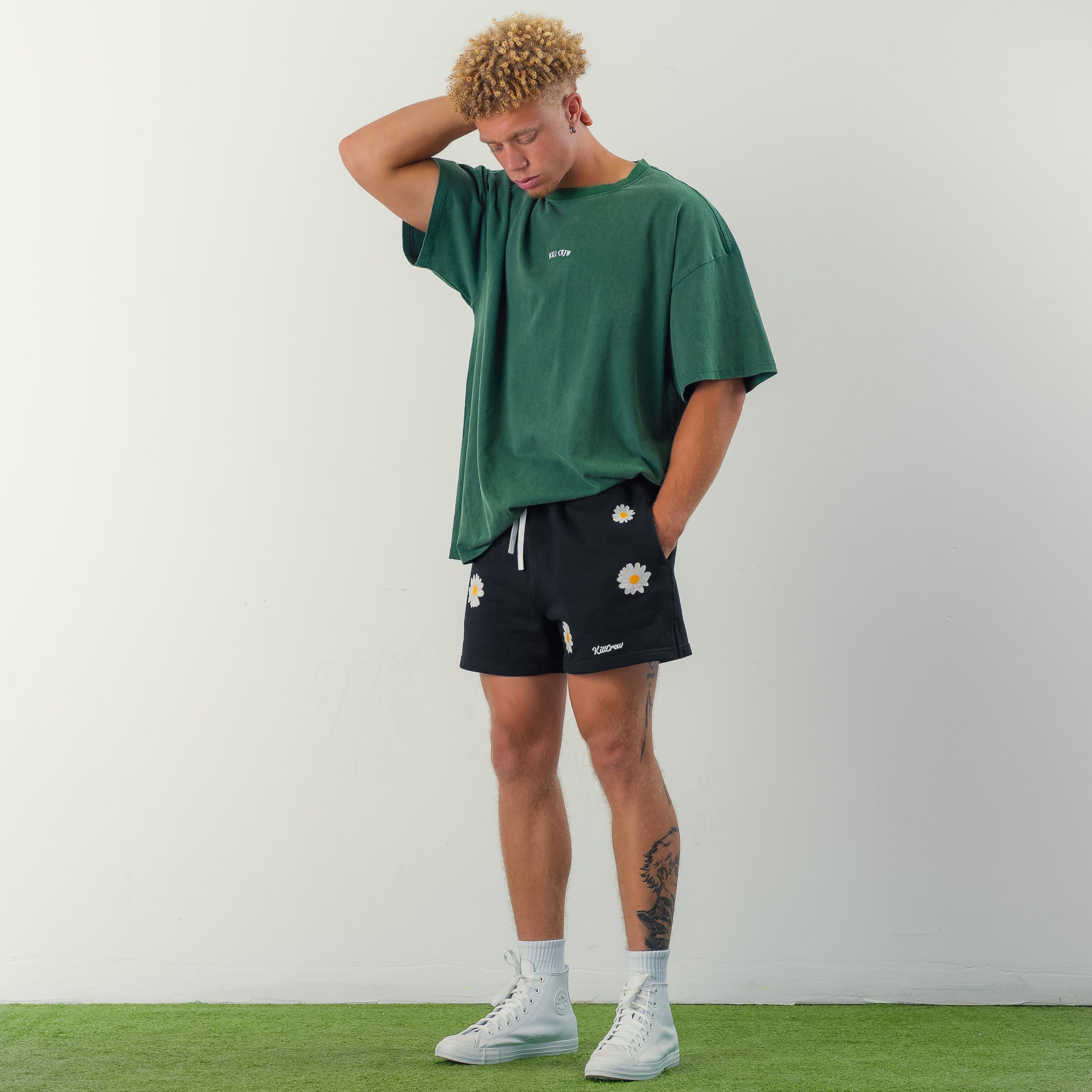 COTTON SHORTS (MID THIGH CUT) DAISY - BLACK