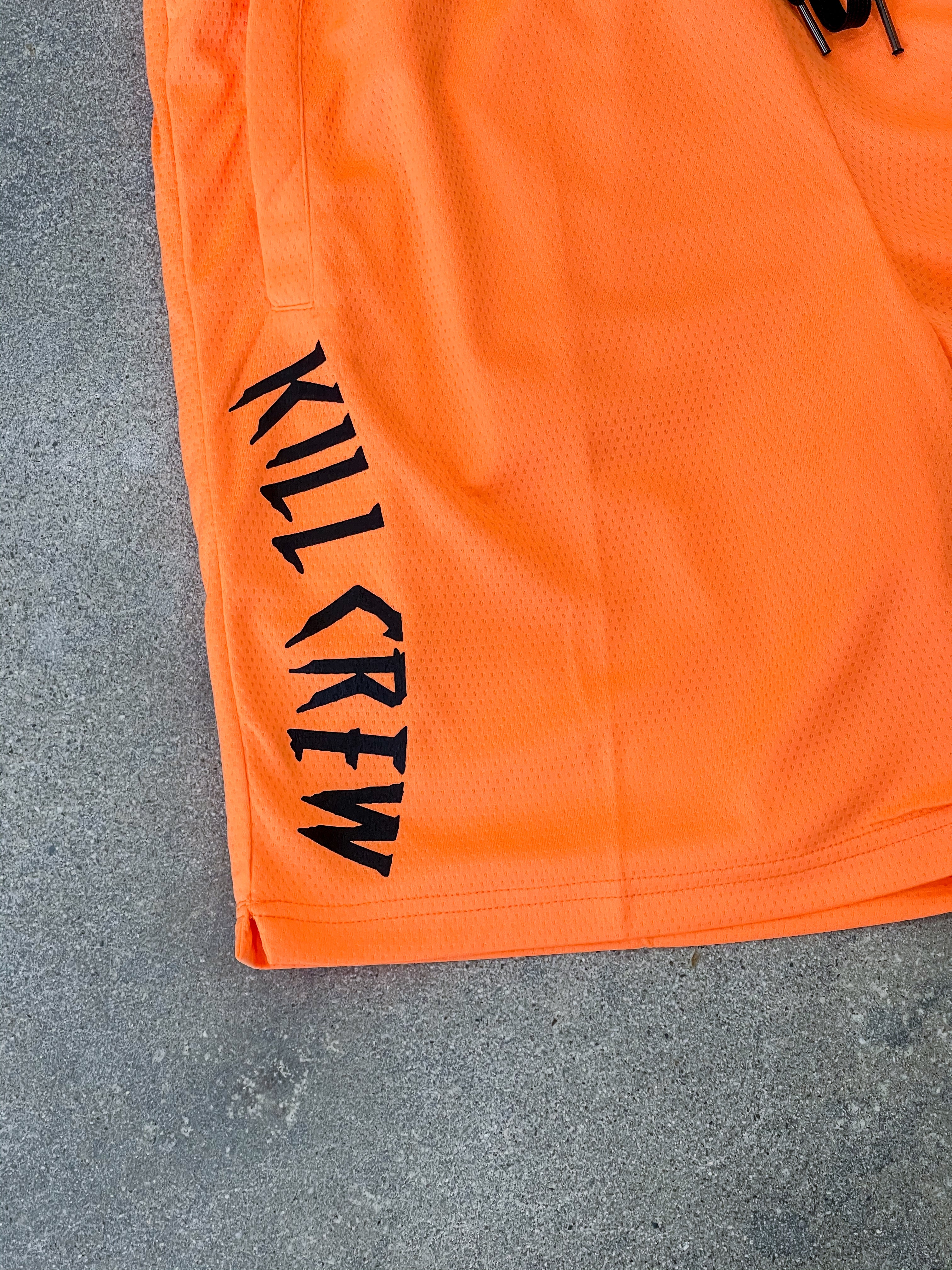 RELAXED CUT EMBROIDERED FLAG SHORTS - ORANGE