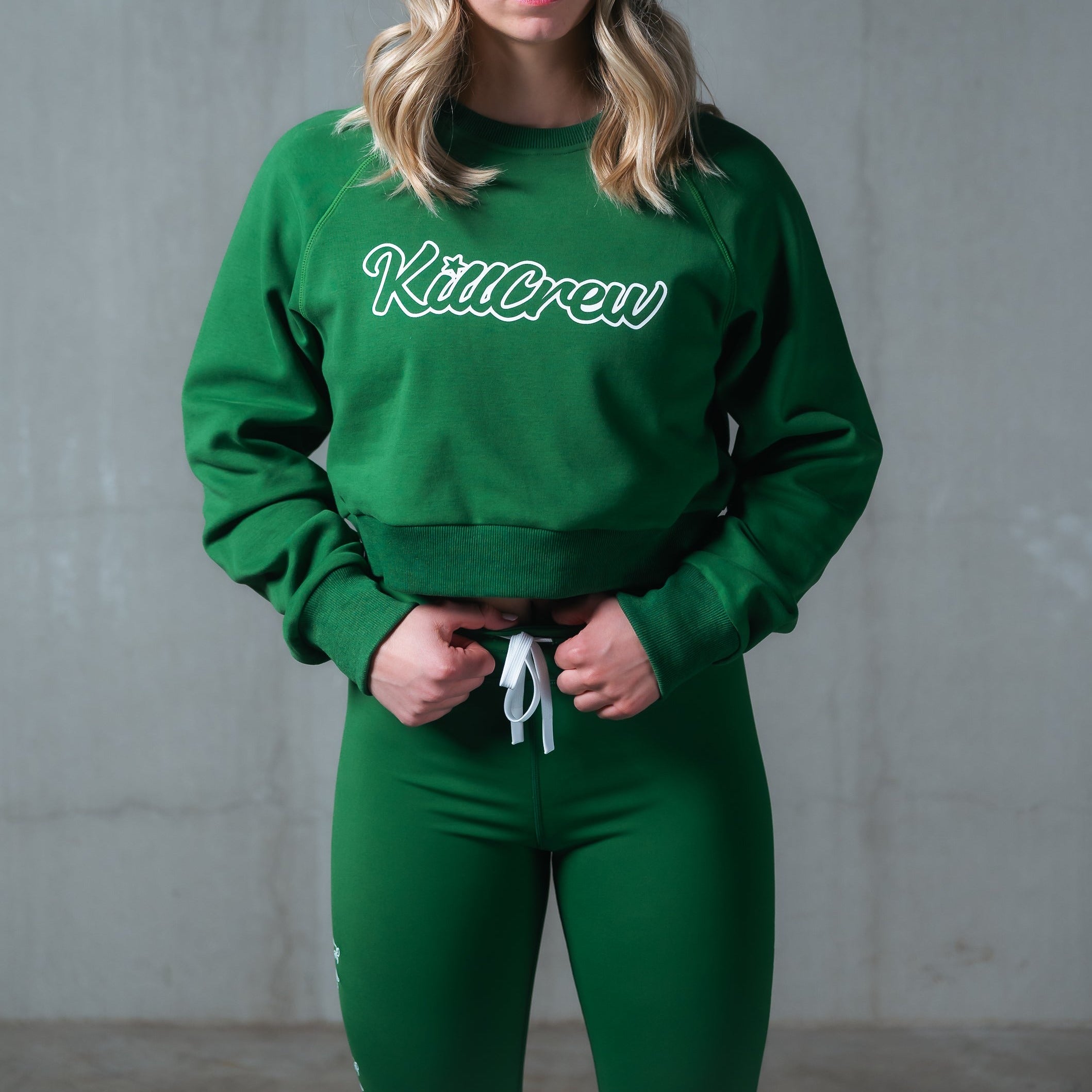 SCRIPT CROP CREW NECK - GREEN