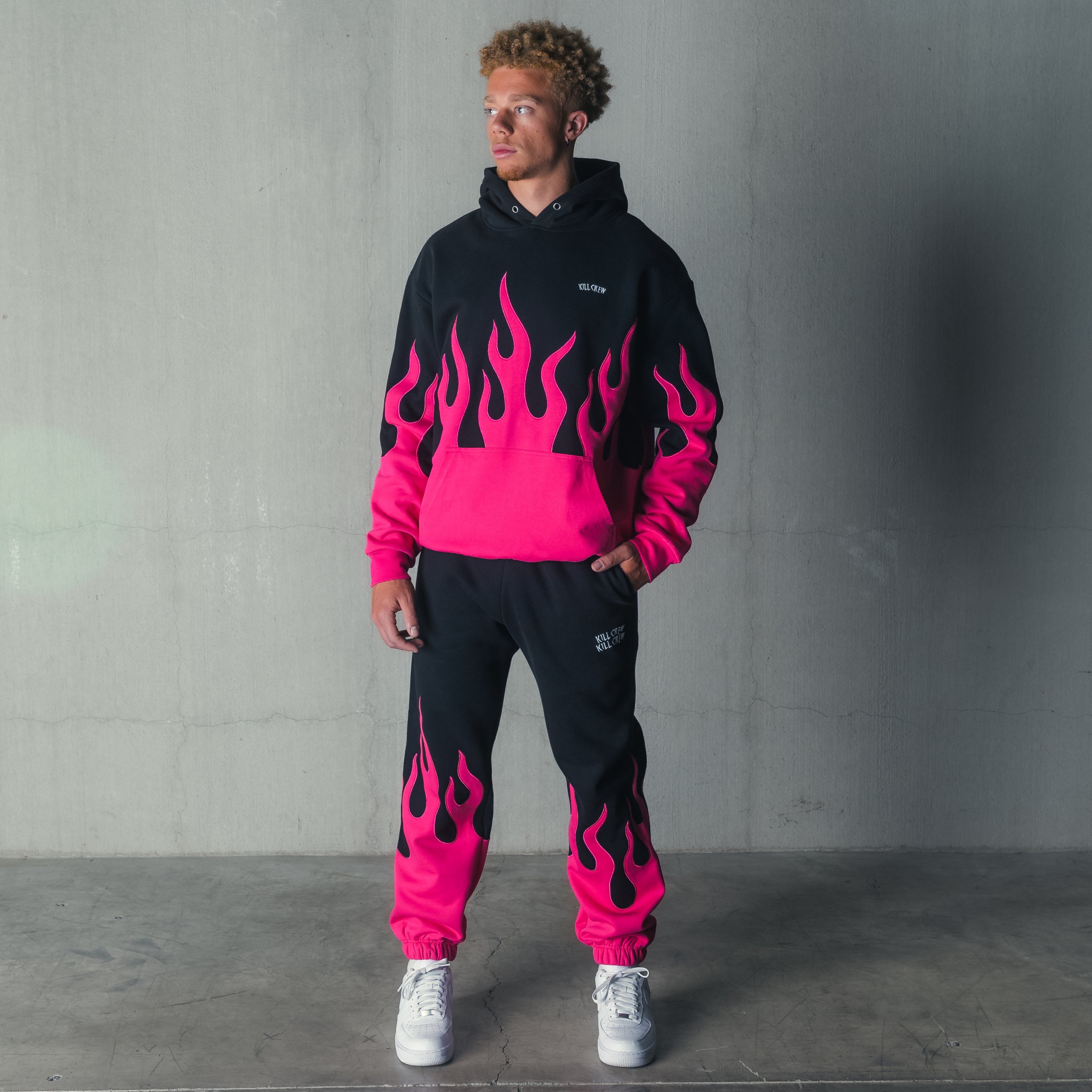 PREMIUM HEATER SWEATS - BLACK / PINK