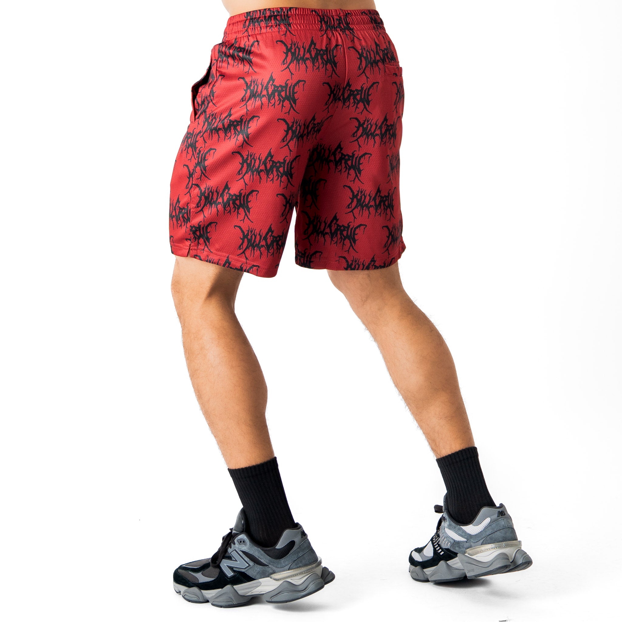 RELAXED CUT SHORTS ALL OVER - RED / BLACK