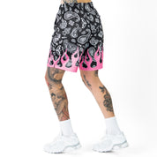 RELAXED CUT SHORTS BANDANA FLAME - BLACK / PINK