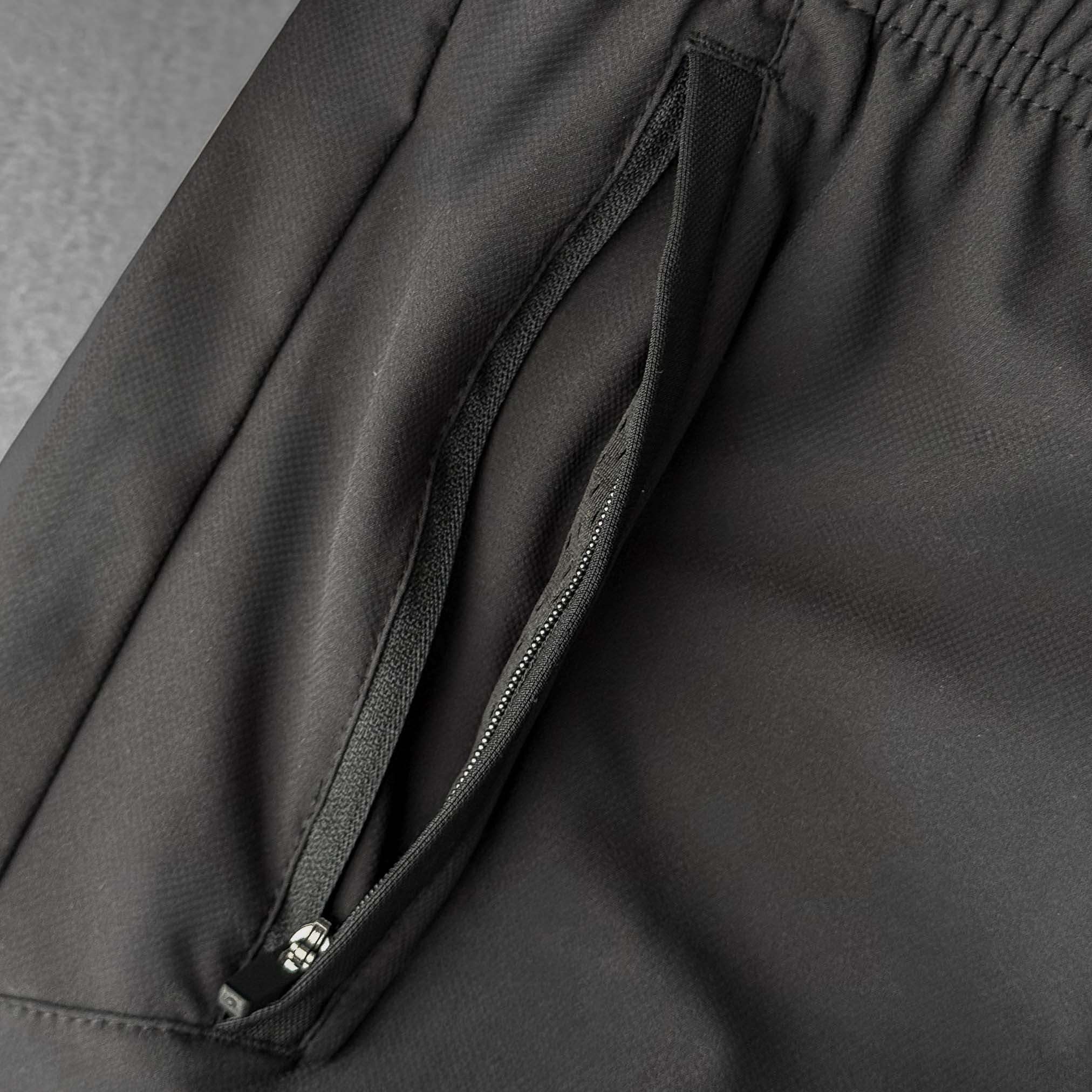HYBRID TRAINING SHORT (7" INSEAM) - BLACKOUT