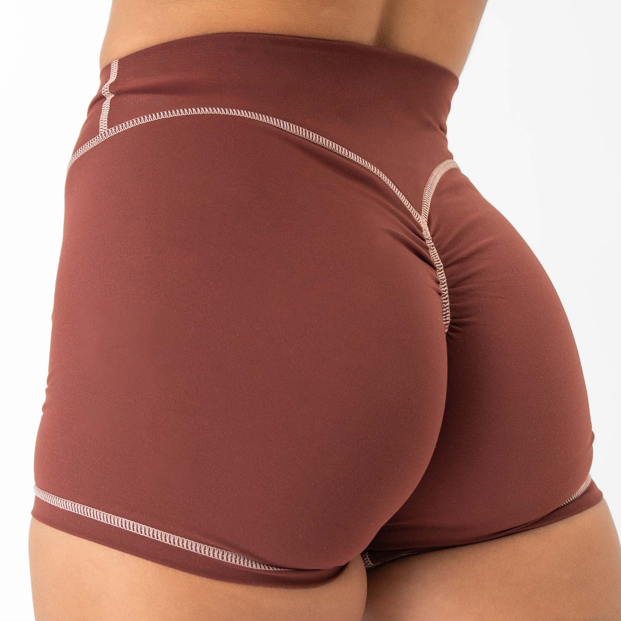 BrownModel-118.jpg