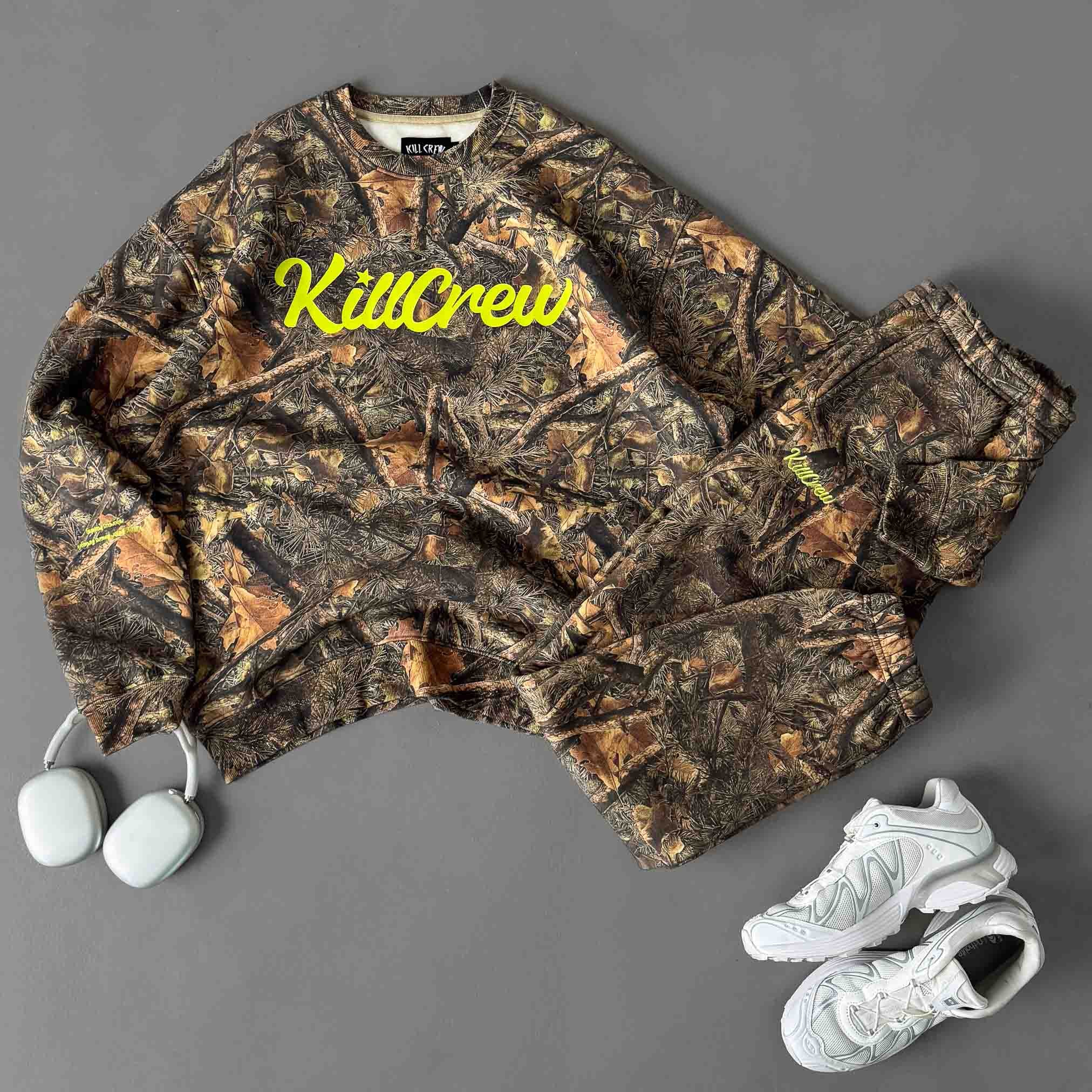 OVERSIZED LUX "SCRIPT" CREW NECK - CAMO / GREEN