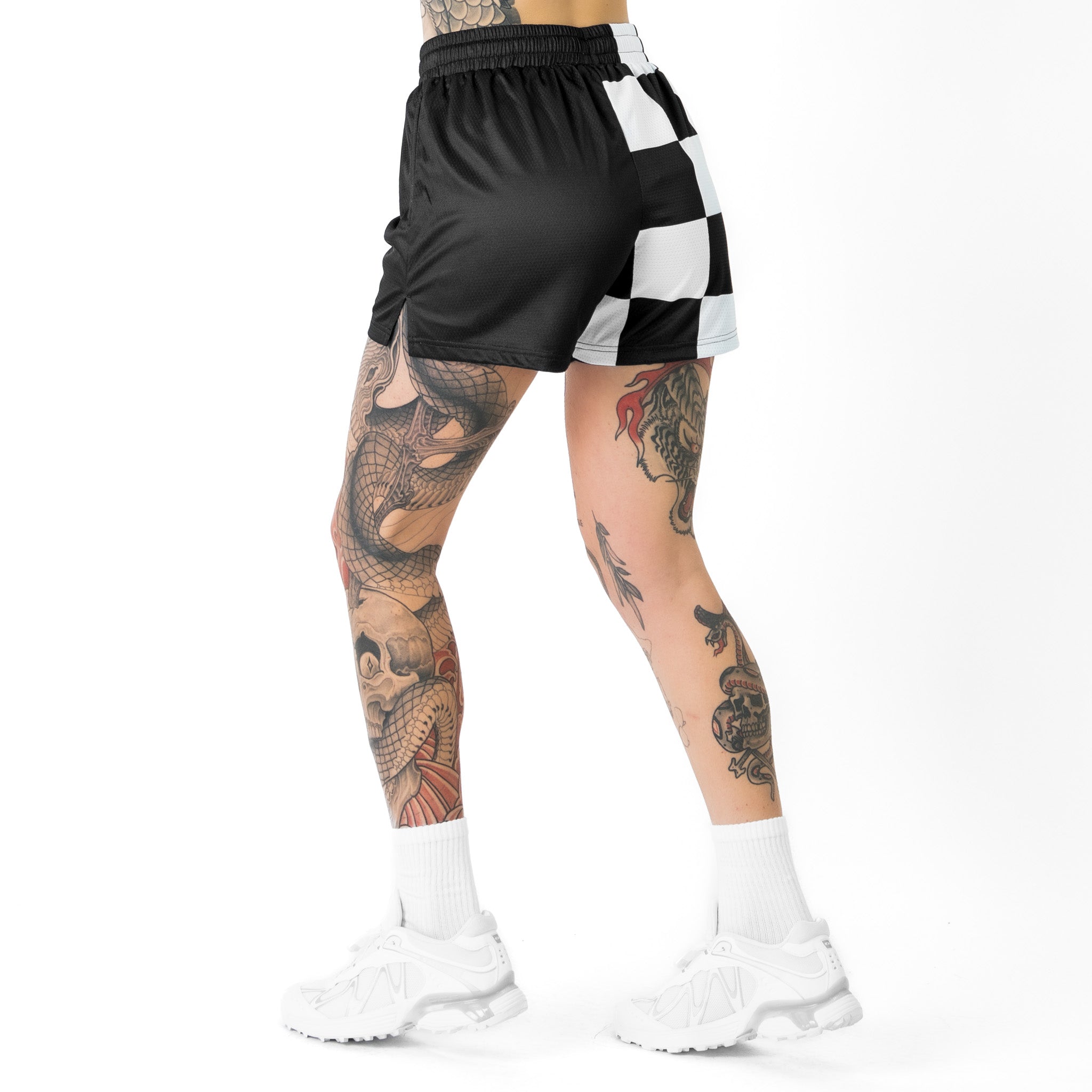 MUAY THAI SHORTS (MID THIGH CUT) CHECKER - BLACK / WHITE