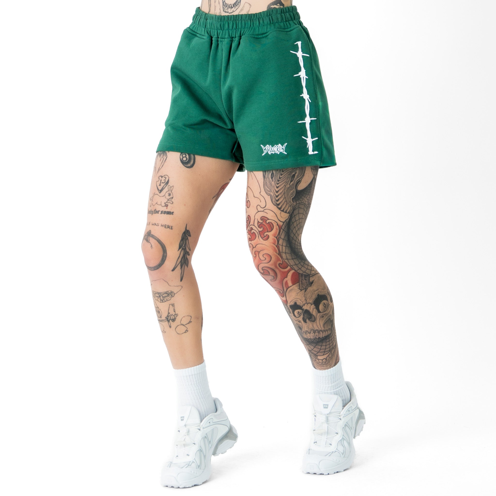 COTTON SHORTS (MID THIGH CUT) BARBWIRE - GREEN / WHITE
