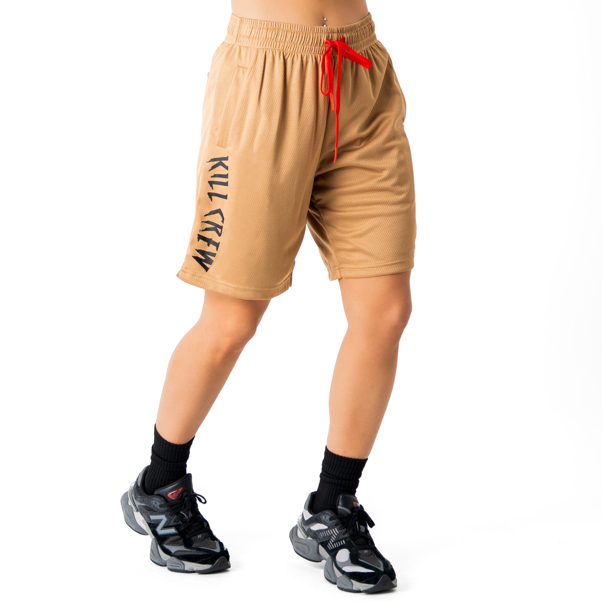 RELAXED CUT SHORTS EMBROIDERED FLAG - SAND