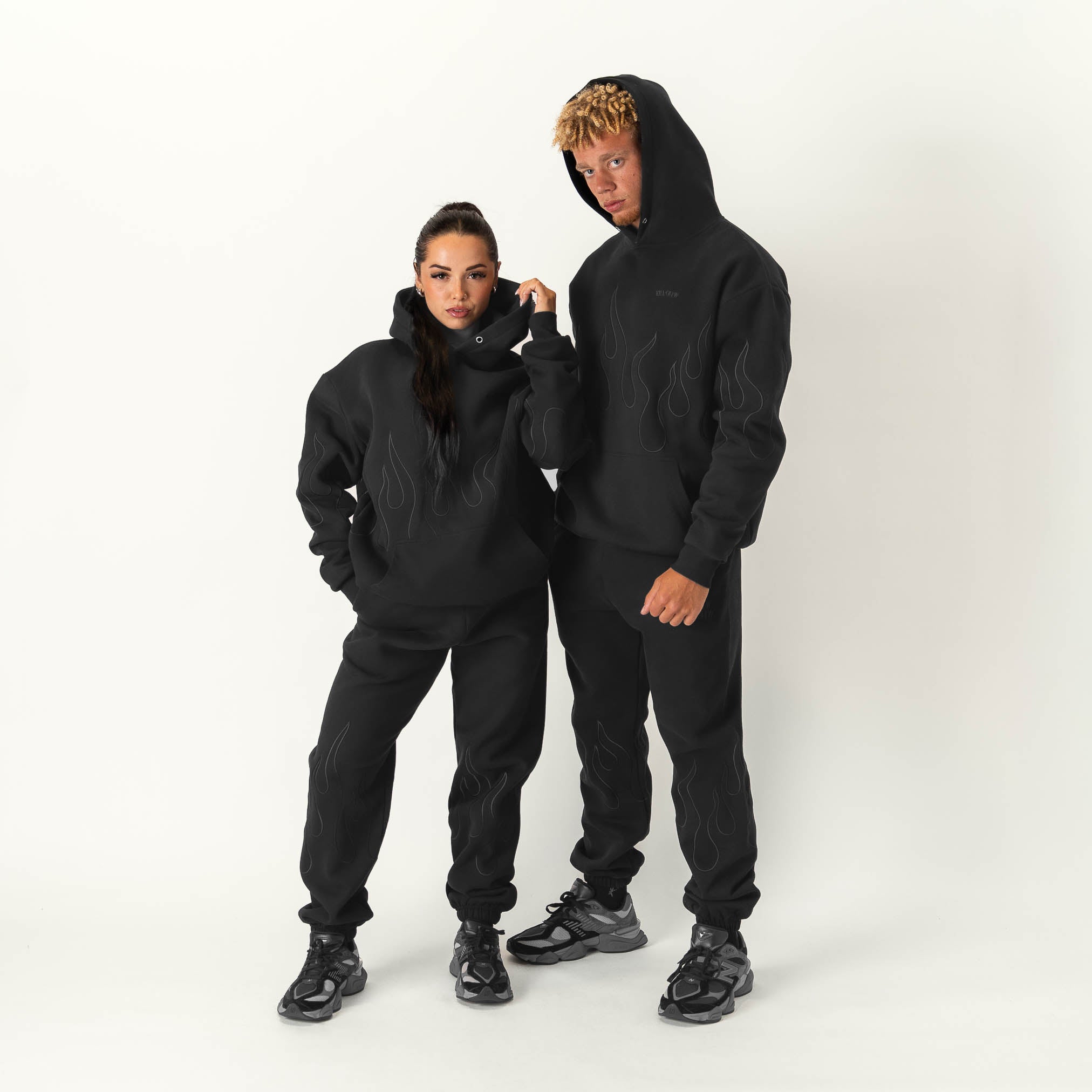 OVERSIZED PREMIUM HEATER HOODIE - BLACKOUT