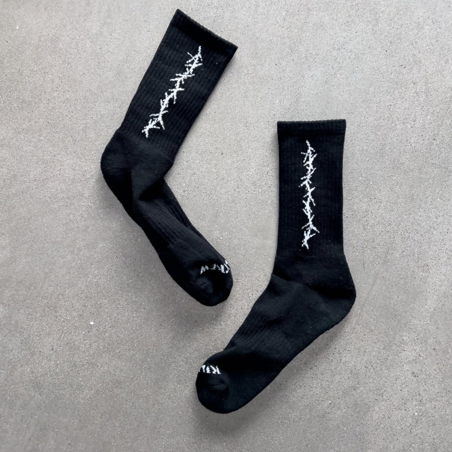 BARBWIRE HIGH SOCKS - BLACK