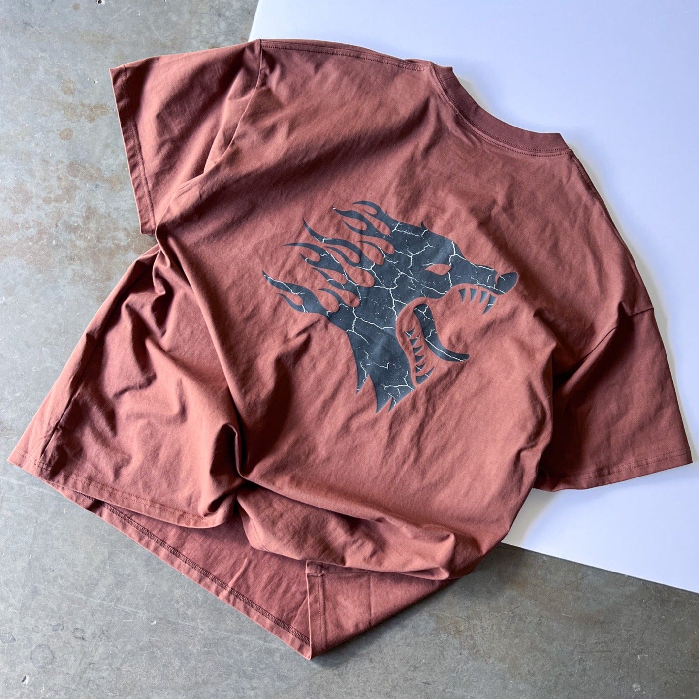 OVERSIZED WAR WOLF T-SHIRT - BROWN