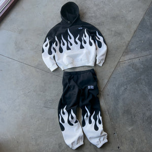 PREMIUM HEATER SWEATS - BLACK / WHITE