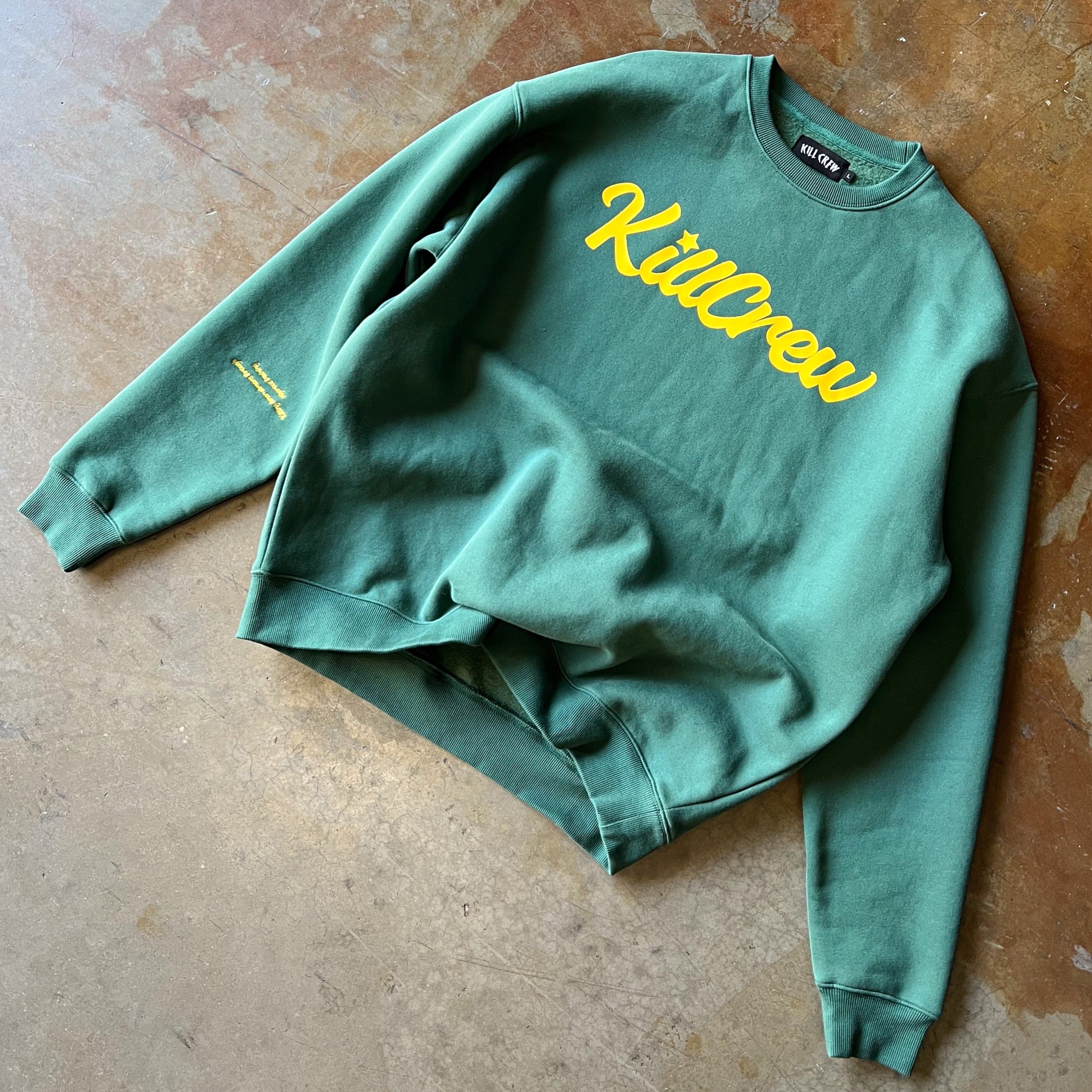 OVERSIZED LUX "SCRIPT" CREW NECK - GREEN / GOLD