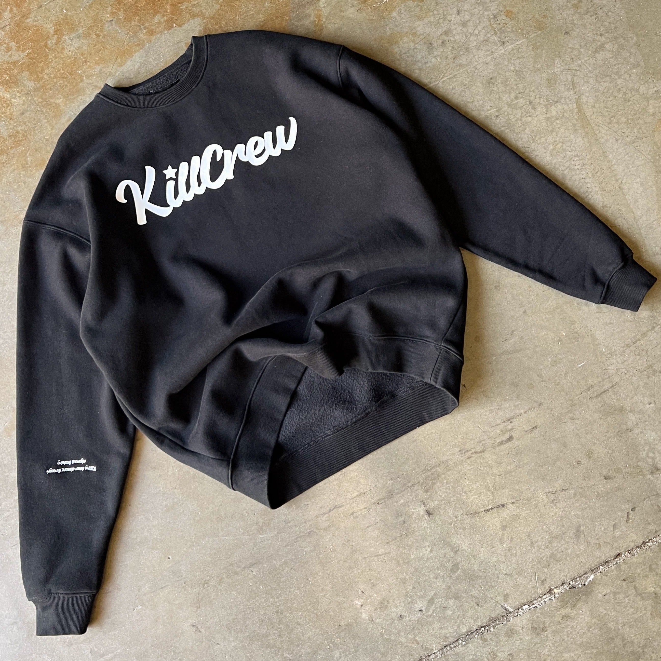 OVERSIZED LUX "SCRIPT" CREW NECK - BLACK / WHITE