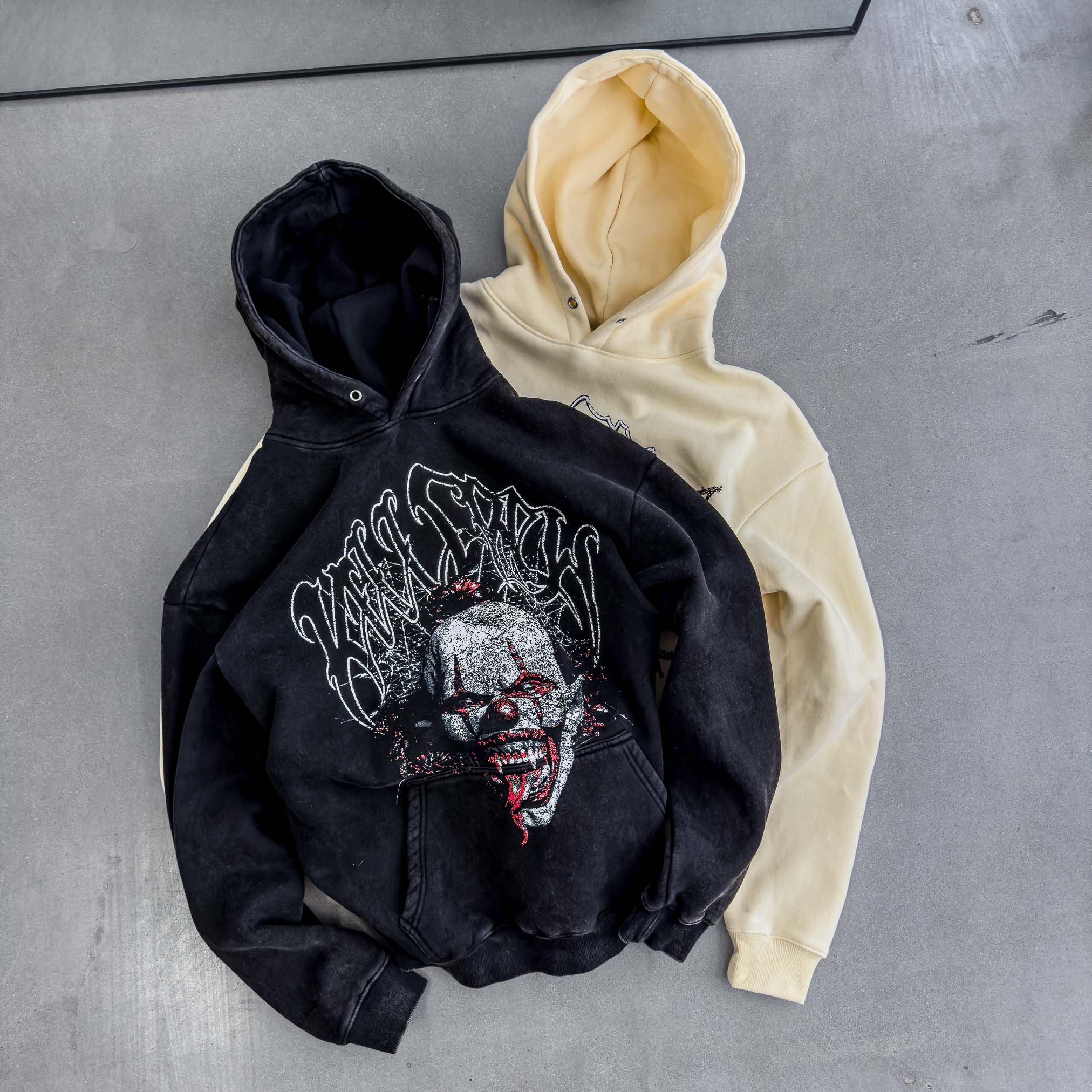 OVERSIZED LUX "PSYCHOTIC CLOWN" HOODIE - BLACK