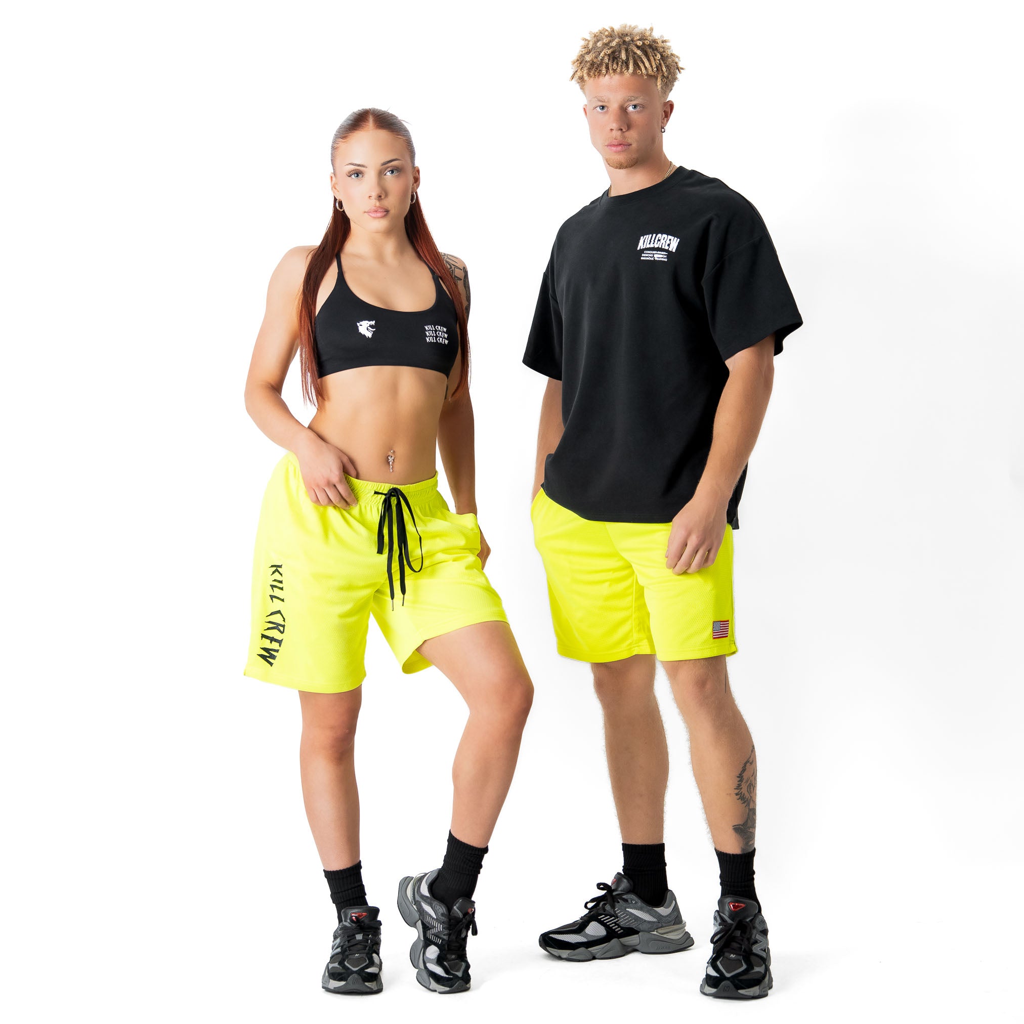 RELAXED CUT SHORTS EMBROIDERED FLAG - NEON YELLOW