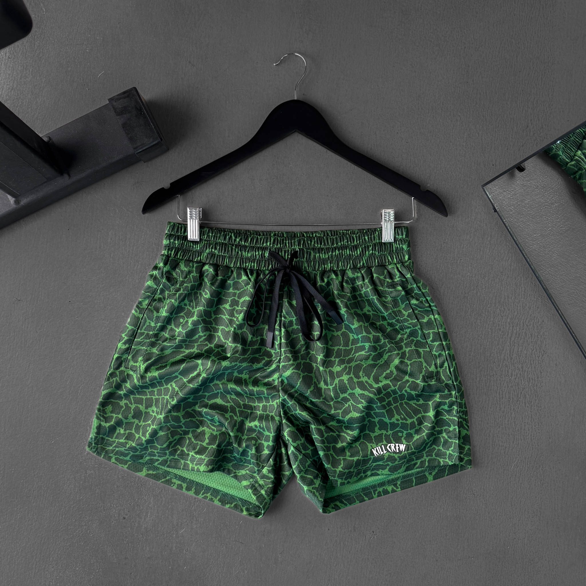 MUAY THAI SHORTS (MID THIGH CUT) - CROCODILE