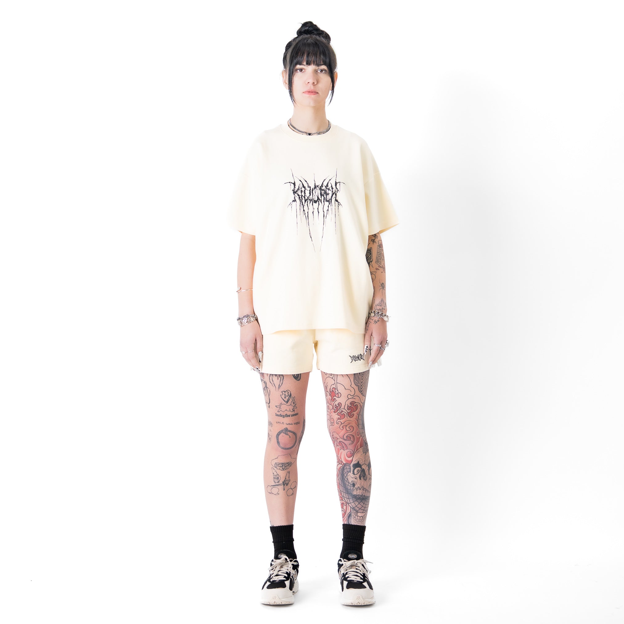 RELAXED FIT NATURAL COTTON "SWEAT & BLEED" T-SHIRT - CREAM