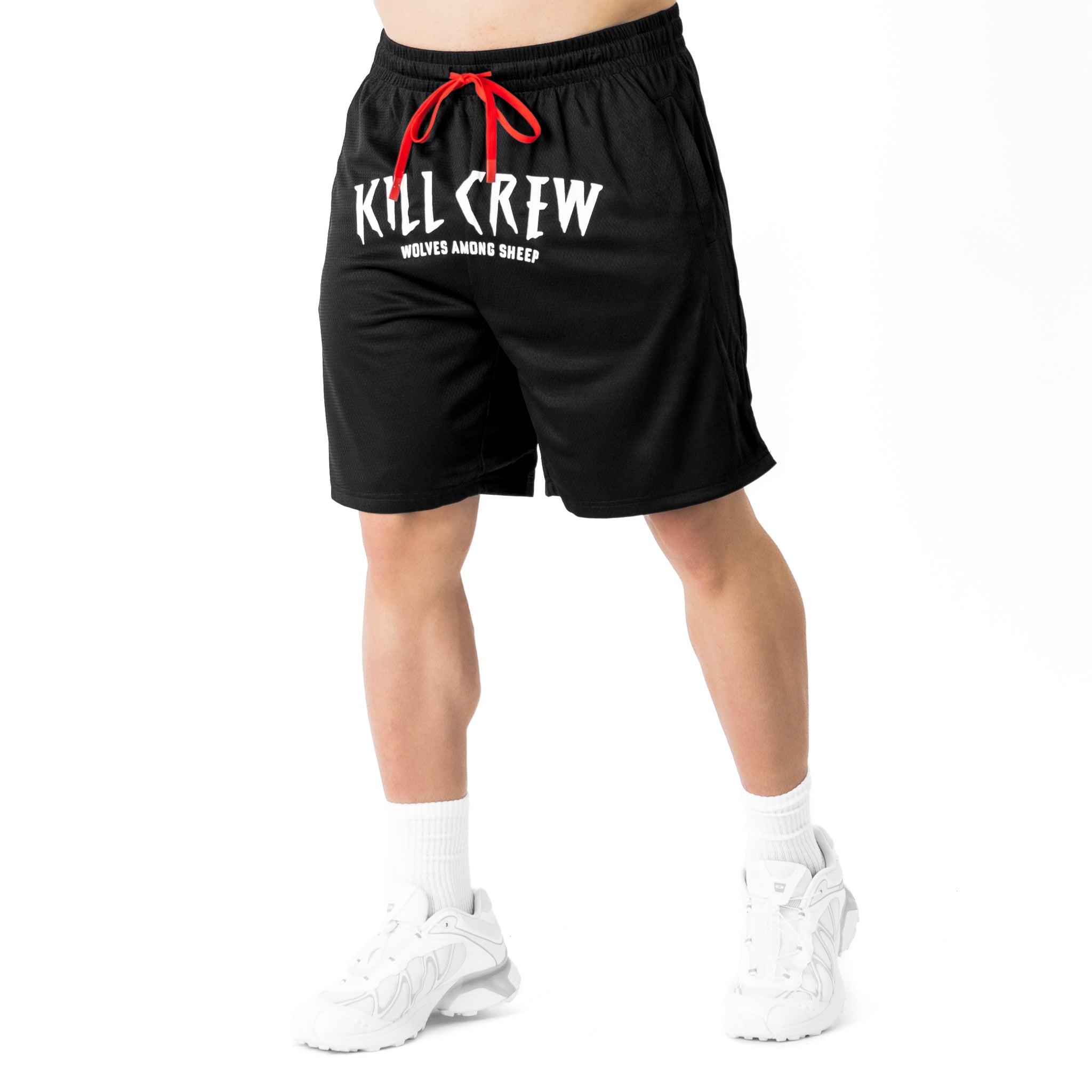 RELAXED CUT SHORTS WOLVES - BLACK