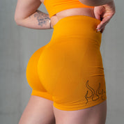 SEAMLESS FLAMES BIKER SHORTS - ORANGE / BLACK