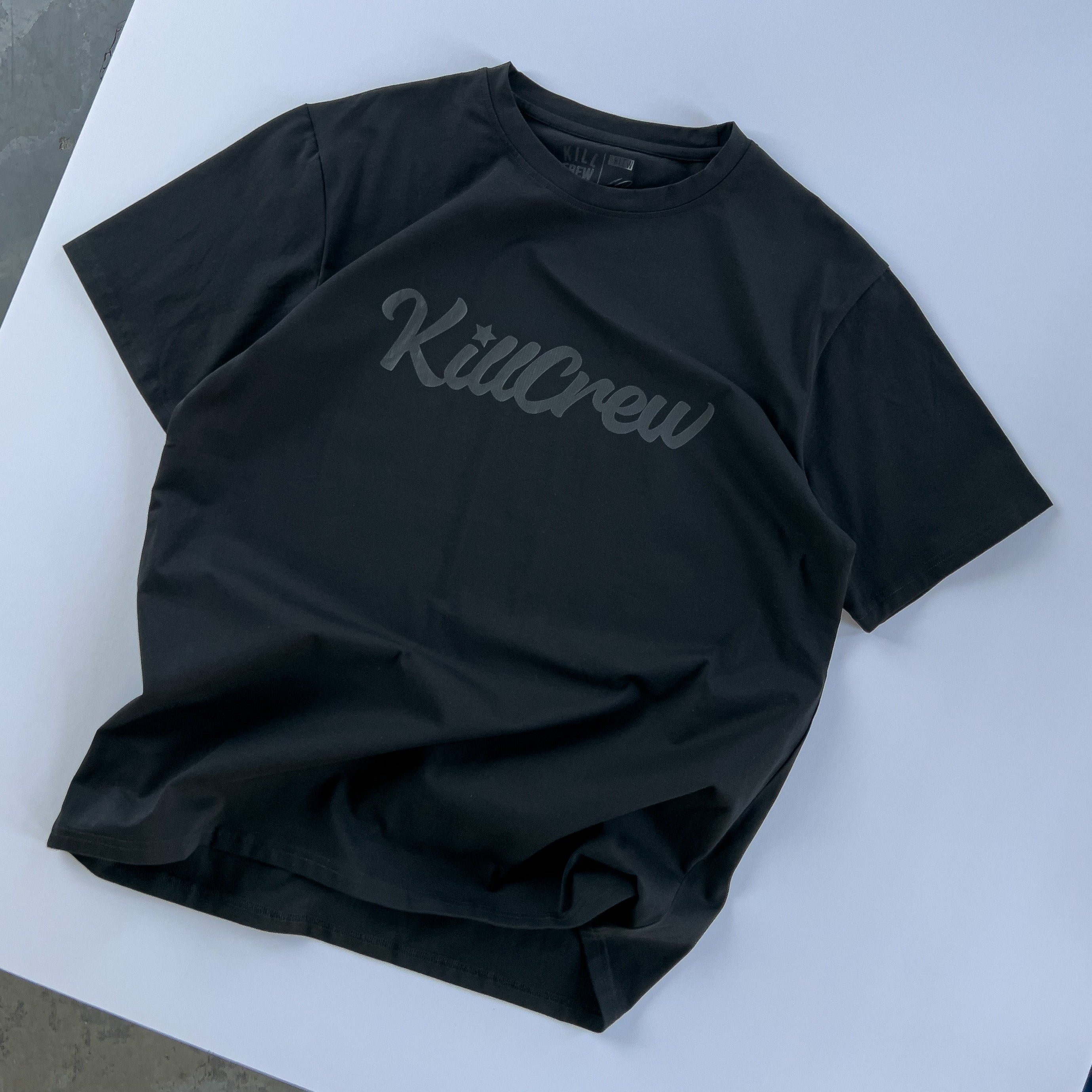 "SCRIPT" T-SHIRT - BLACKOUT